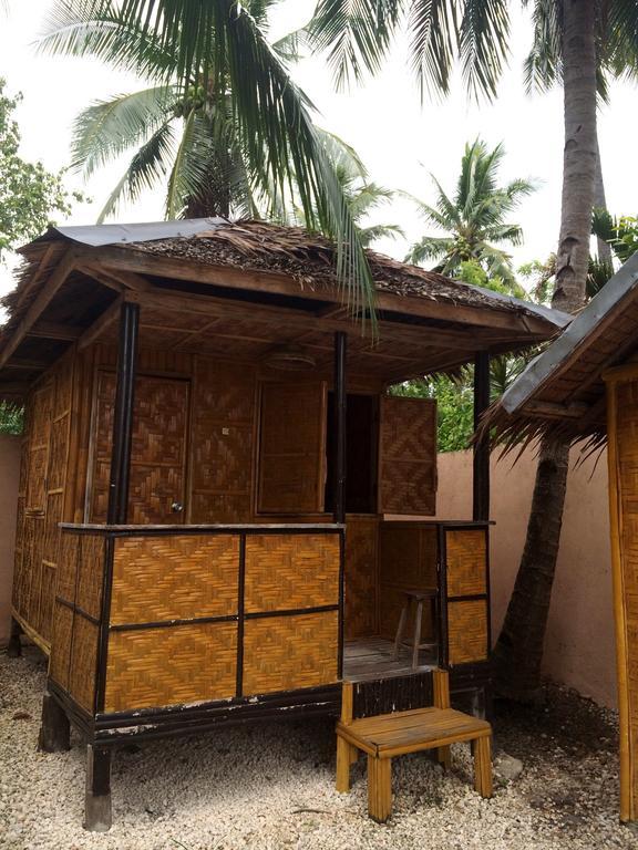 Luzmin Bh - Cottages And Bungalows Oslob Chambre photo