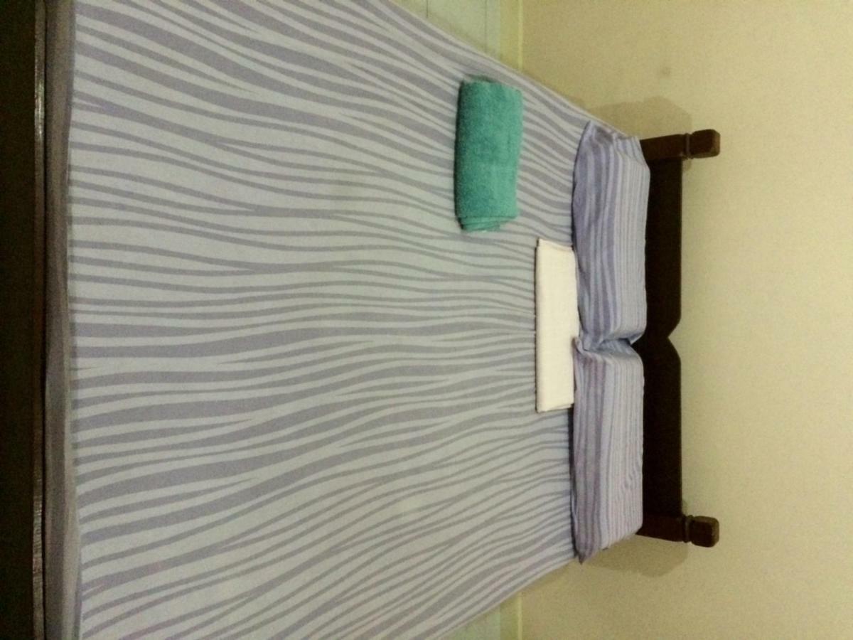 Luzmin Bh - Cottages And Bungalows Oslob Chambre photo